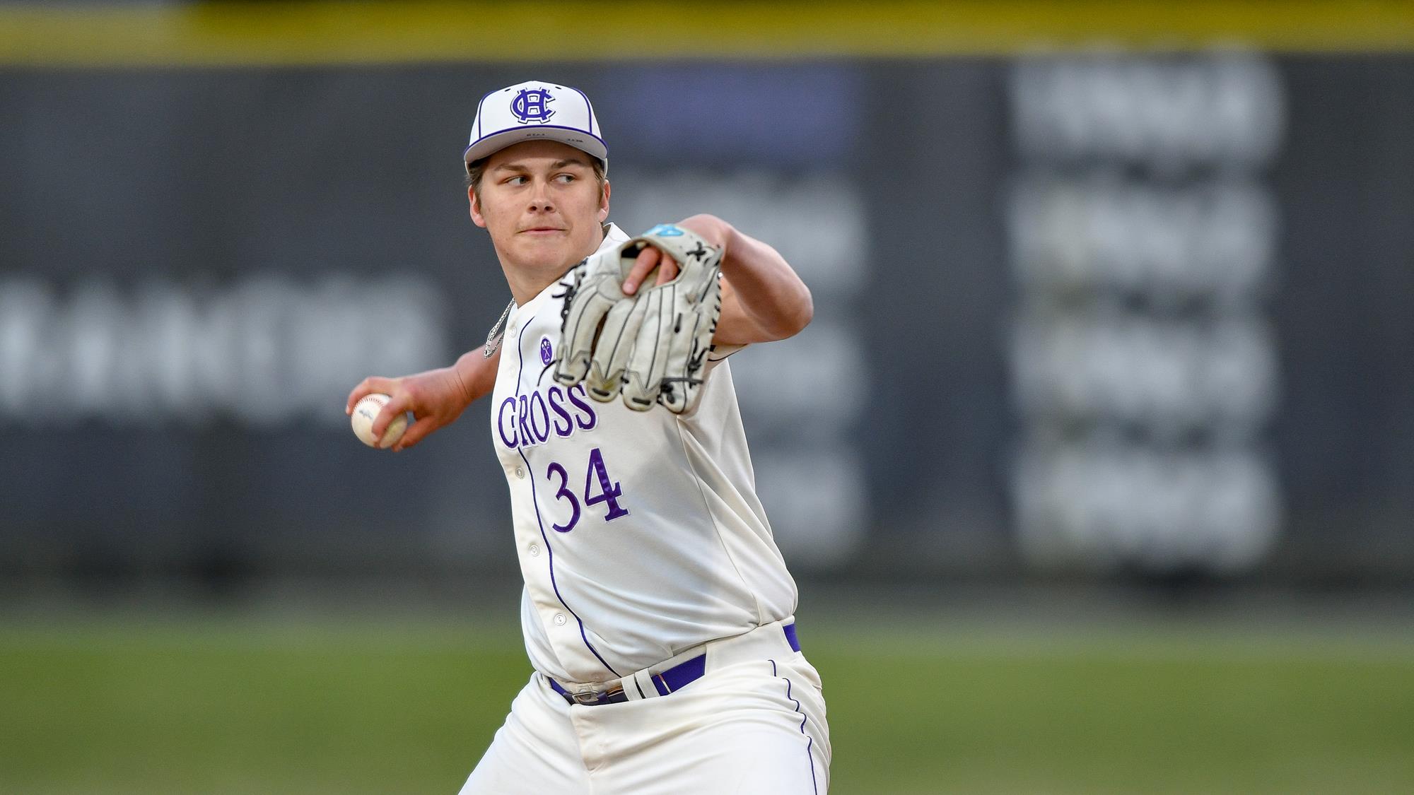 Nashua Silver Knights - Let's welcome right-handed pitcher Aiven Cabral to  the 2022 Silver Knights! Cabral will join fellow Huskies Bozzo and  Musacchia at Holman Stadium this summer before heading to Northeastern